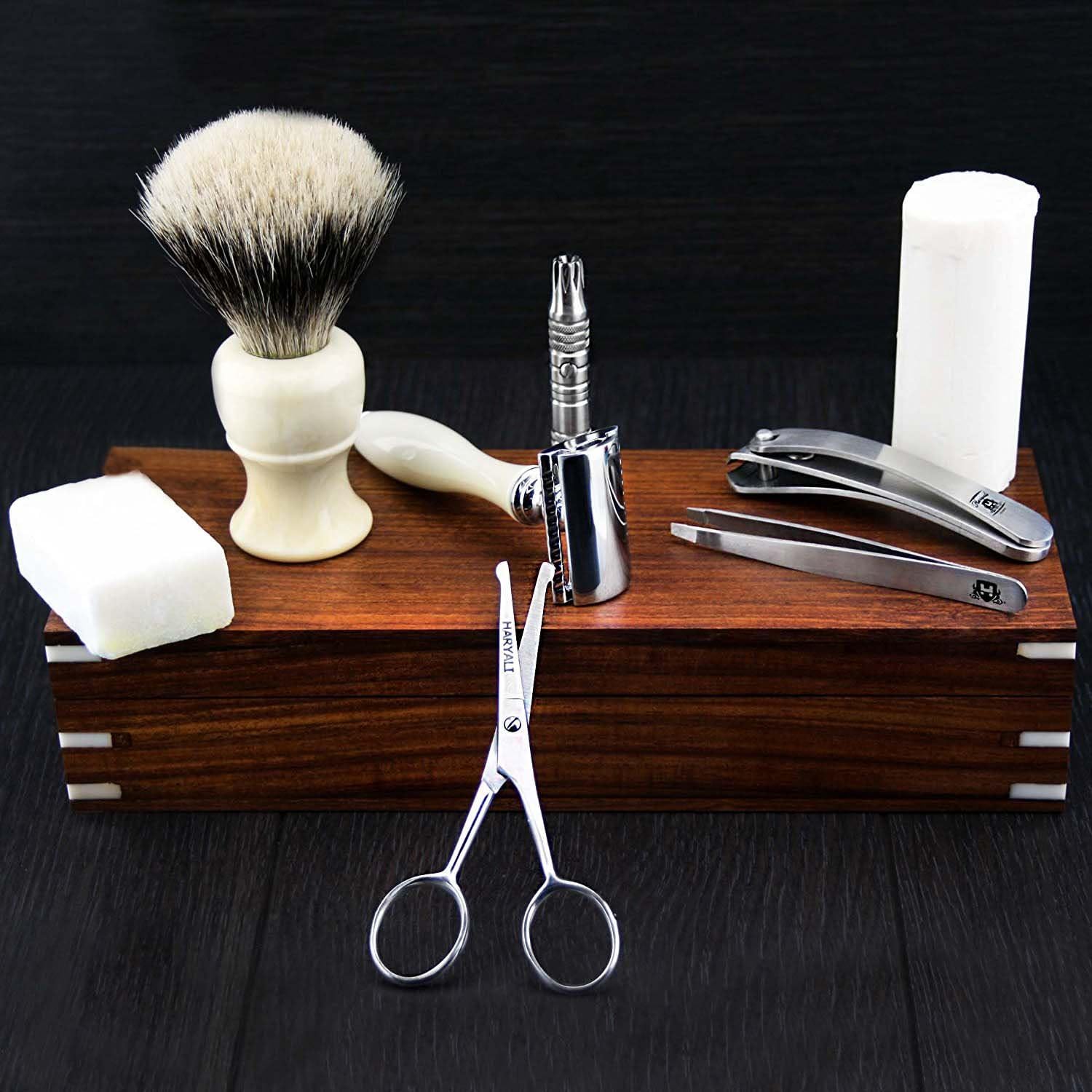 shaving kit